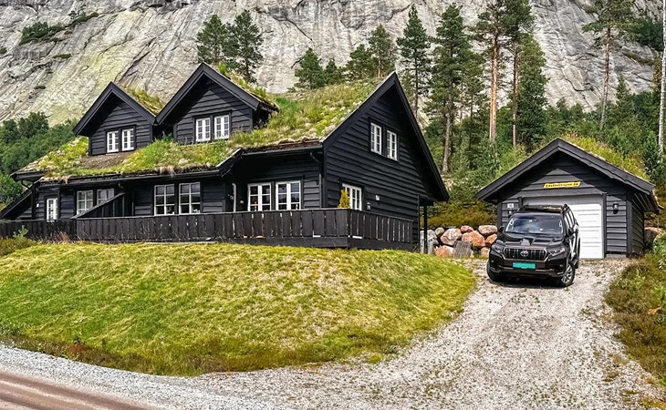 4 bedroom awesome home in Rysstad 1