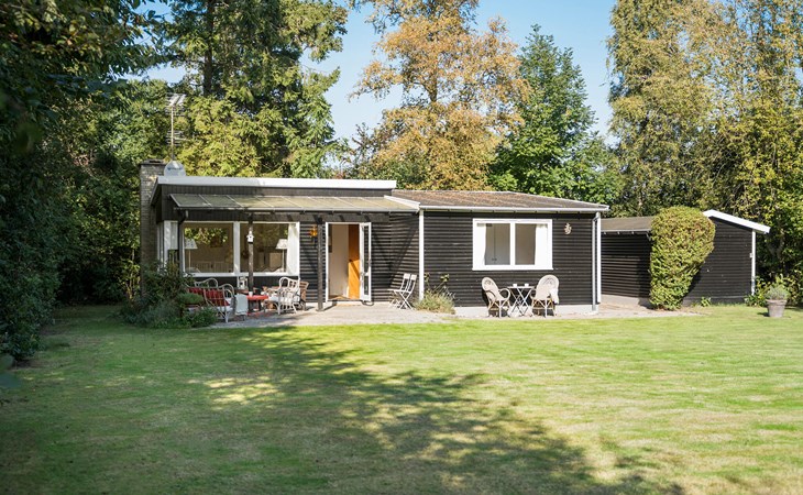 2 bedroom lovely home in Dronningmølle 1