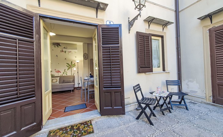 Maya's Home Palermo 1