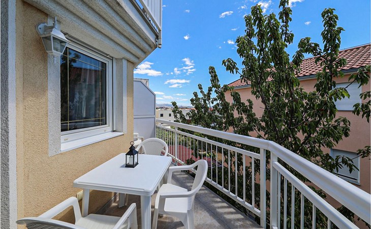 Stunning apartment in Kastel Luksic 1