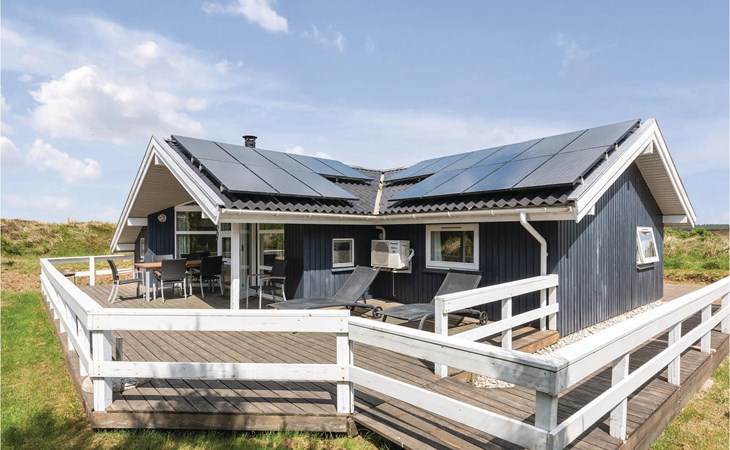 Cozy home in Henne with sauna 1