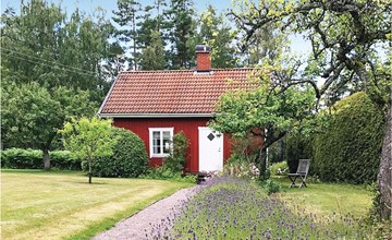 Lovely home in Vimmerby with lake view 3