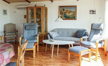 Schönes Haus mit 2 Schlafzimmern in. 3