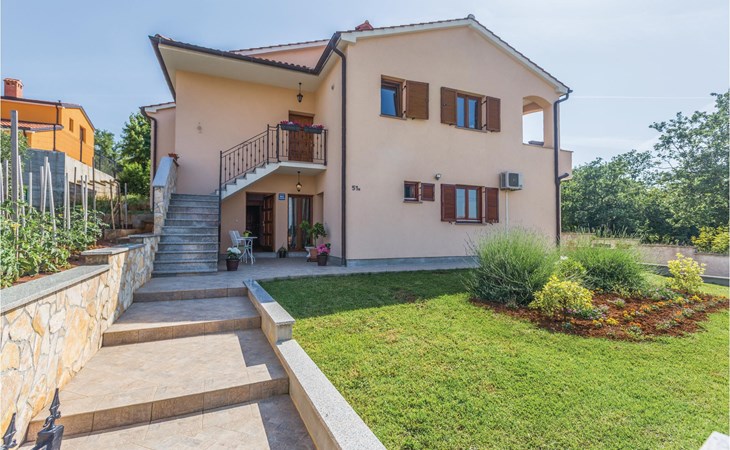 Amazing apartment in Radmani with WiFi 1