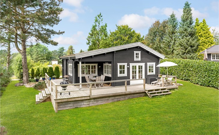 Beautiful home in Hornbæk with WiFi 1