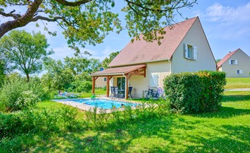 Villa 6p. 2 bathr. pool detached 2