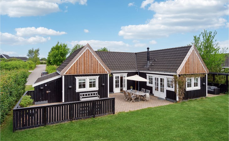 Tisvildelund 1