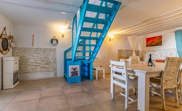 Gorgeous home in Premantura with sauna 3