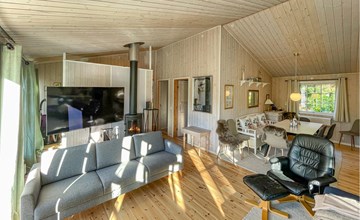 Lovely home in Nykøbing Sj with WiFi 2