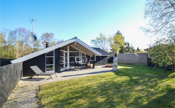 Stunning home in Væggerløse with sauna 1