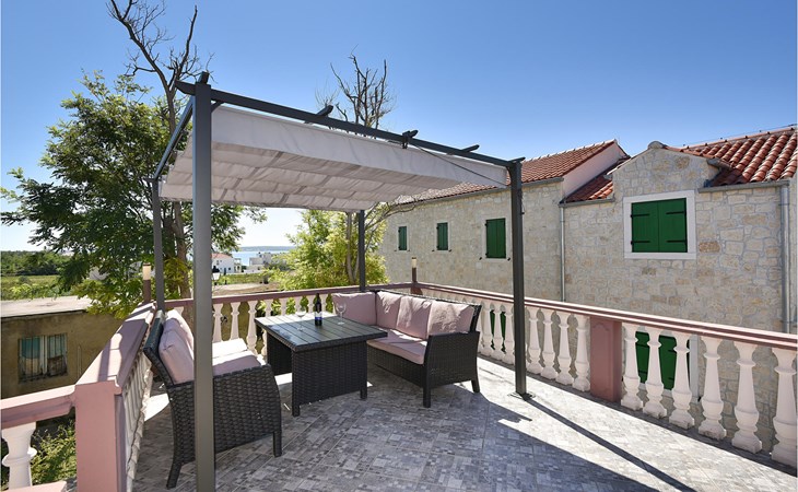 2 bedroom awesome apartment in Privlaka 1