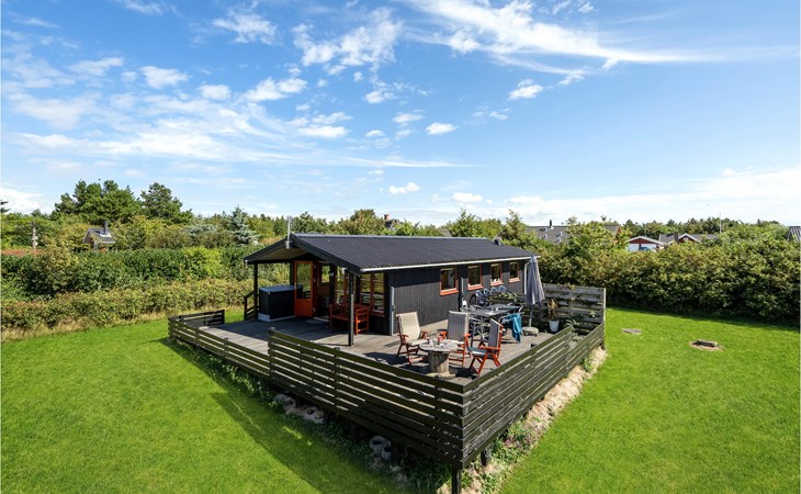 Cozy home in Skjern with kitchen 1