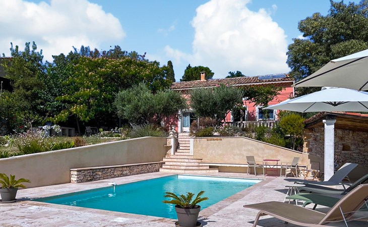 Awesome home in Rochefort du gard 1