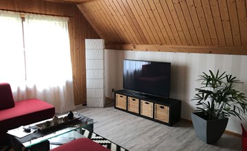 Ruhiges Ferienhaus mit gemütlicher Terrasse 3