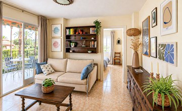 Pet friendly apartment in Benidorm with swimming pool 3
