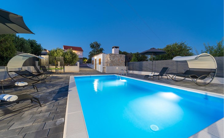 Stunning home in Polaca with jacuzzi 1