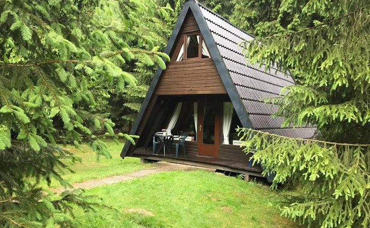 mit Garten, Grill und Terrasse 1