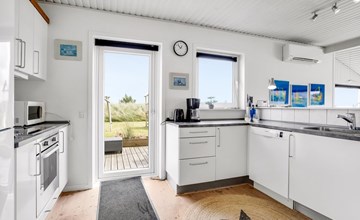 "Hejdi" - 650m from the sea 3