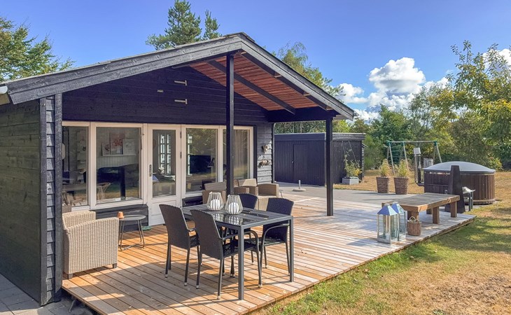 3 bedroom awesome home in Tarm 1