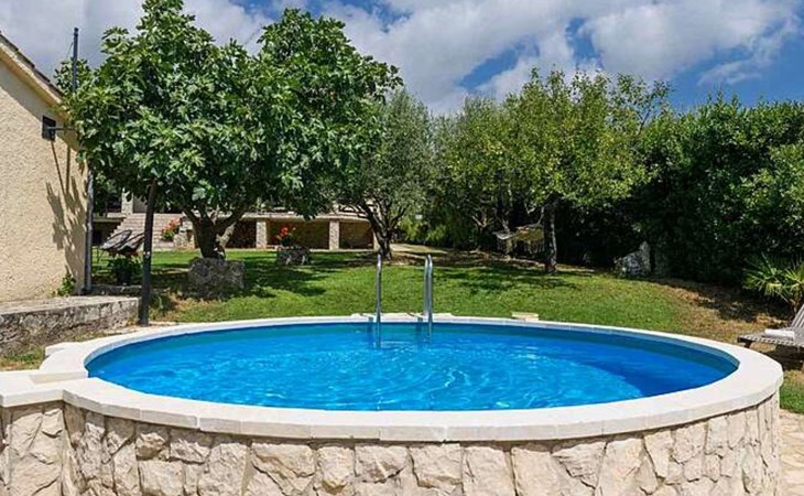 Komfortable, ruhige Erdgeschoss-Ferienwohnung 1