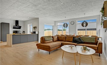 6 bedroom cozy home in Ebeltoft 3