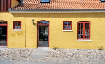 Cozy apartment in Humble with WiFi 3