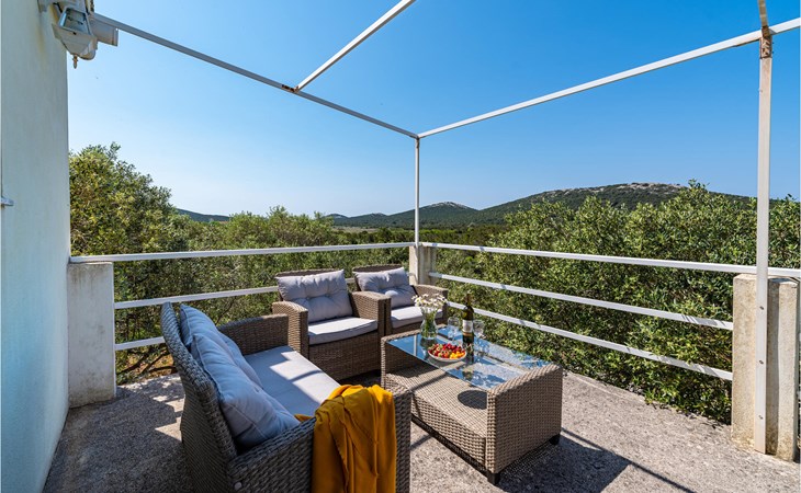 Schönes Haus mit 2 Schlafzimmern in. 1