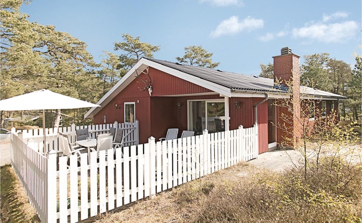 Awesome home in Nexø with kitchen 1