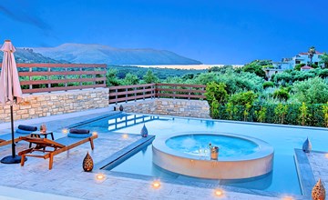 Ferienvilla "Minaos Grand" mit privatem Pool 3