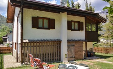 Freistehendes Haus mit privatem Garten 3