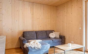 mit 2 Schlafzimmern 3