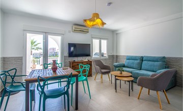 Amazing home in Torrevieja with kitchen 3