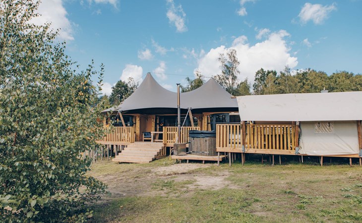 Glamfield Lodge Deluxe with hot tub | 4 Pers. 1