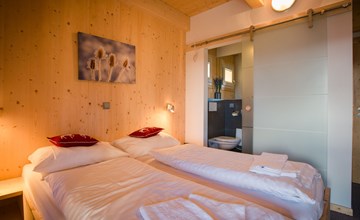 FH # 48 mit IR-Sauna und SB aussen 3