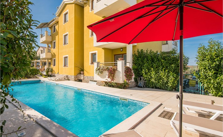 Amazing apartment in Salatici 1