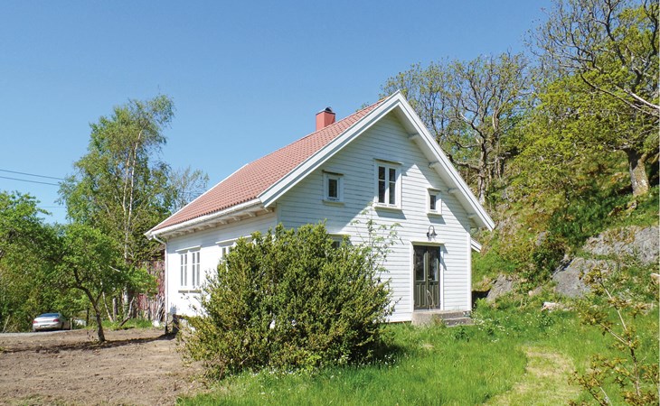 4 bedroom cozy home in Mandal 1