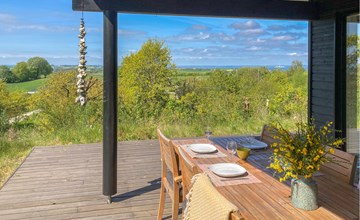 Nice home in Knebel with house sea view 2