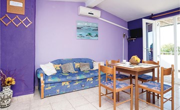 1 bedroom lovely apartment in Pakostane 2