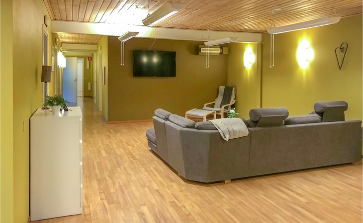 4 bedroom awesome apartment in Finspång 1