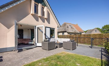 Nice home in Tzummarum with WiFi 2