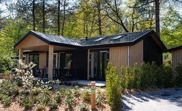 4 persoons Premium Lodge Hottub 2