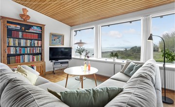 Beautiful home in Gudhjem 3