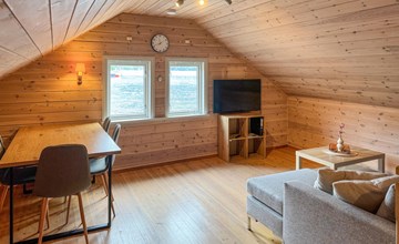Nice home in Erfjord with WiFi 3
