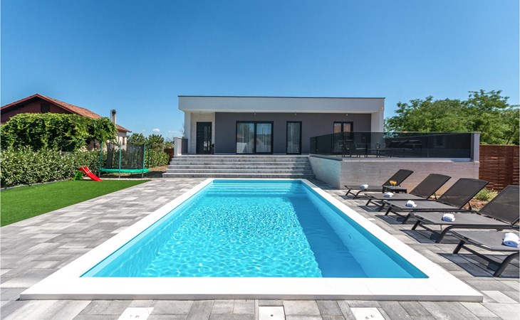 Beautiful home in Rastane Donje 1