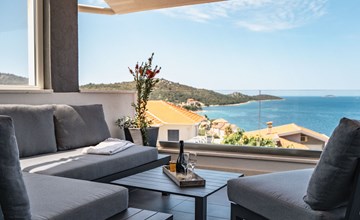 Villa Miracle in Rogoznica 2