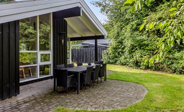 4 bedroom beautiful home in Tranekær 2
