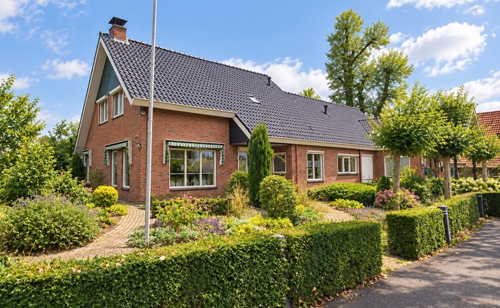 Het Blankershuys met Hottub en Sauna | 18 personen 1