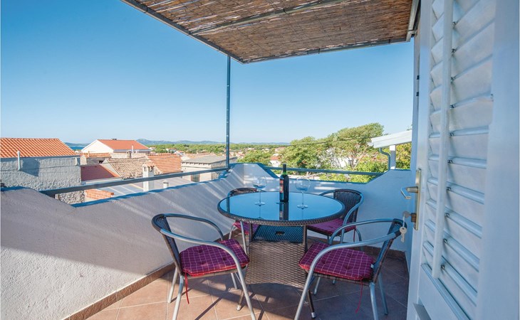 1 bedroom lovely apartment in Pakostane 1