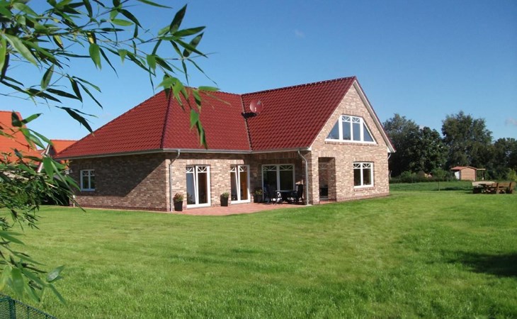 Haus am Kiessee mit direkter Angelseelage 1