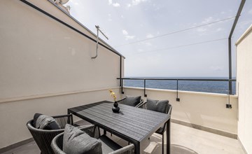 Cozy apartment in Potomje with lake view 2